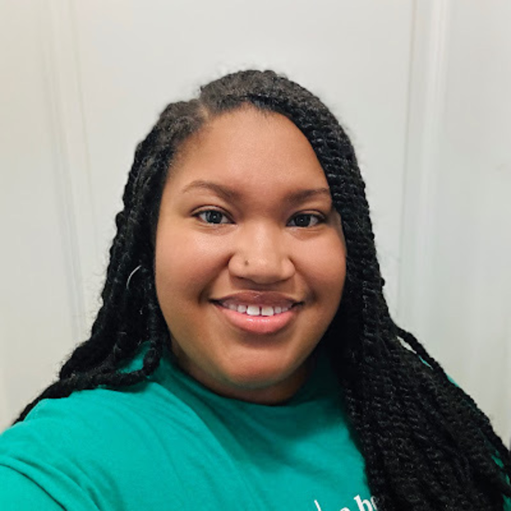 Meet your Posher, Trenice